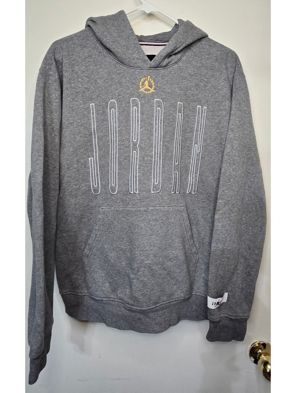 Jordan Brand Hoodie Mens Small Gray Gold 23 Jumpman Pullover Sweatshirt